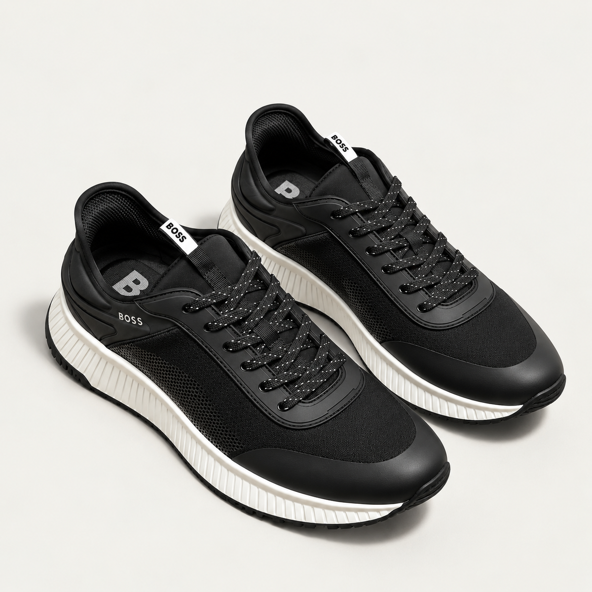 Sneakers Boss noires à semelle crantée blanche